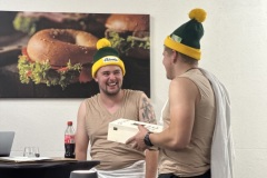 20251025_192242631_iOS