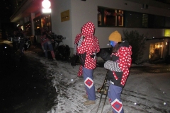 image001