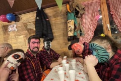 Foto-21.02.25-22-14-51