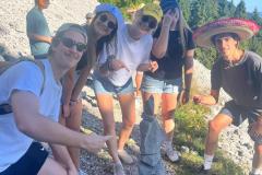 2f783c64-1a0d-4a77-a034-fd4d82f73979