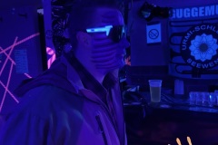 20251115_184009894_iOS