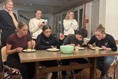 20251018_200937252_iOS