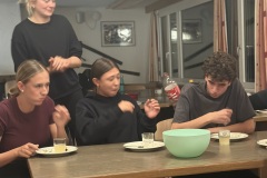 20251018_201148133_iOS