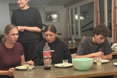 20251018_201157511_iOS